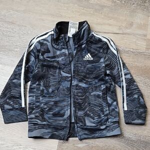 Adidas Black and Gray Track Jacket 24m Toddler Boys 18-24 Fall Spring Zip Light